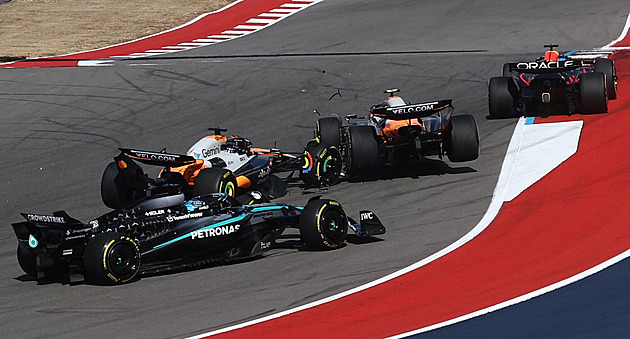 McLareny opět v sobě. Šéfové se čílili, fanoušky mate interní postih pro Norrise