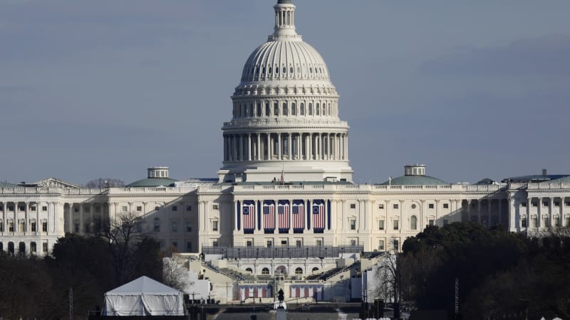 Dohoda o ukončení shutdownu v USA je na světě. Část demokratů kývla na ústupky