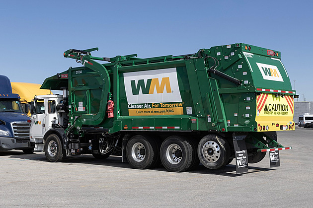 Američané sahají i po neatraktivních pozicích. Zájem o práci hlásí armáda i popeláři