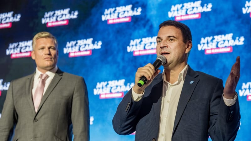 Motoristé čelí ostré kritice. Ke zmatkům kolem slovenského záskoku se vyjádřil i Babiš