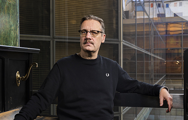 Herec David Matásek měl nehodu. Uf. Žijem, napsal