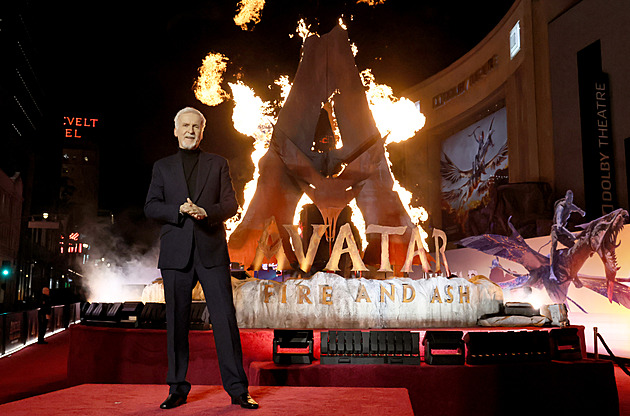 Když třetí Avatar dost nevydělá, prozradí Cameron další děj na tiskové konferenci