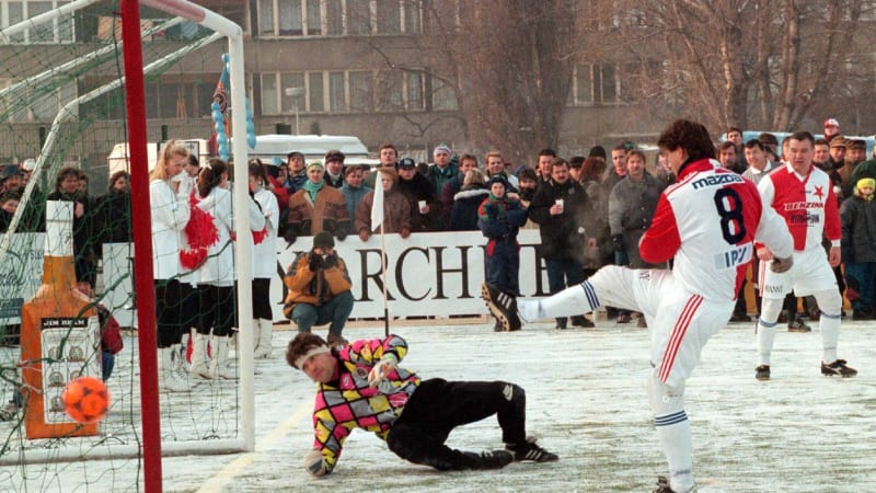Zemřela brankářská legenda Miroslav Stárek. Proslavil se ve Slavii, chytal ale i za Spartu