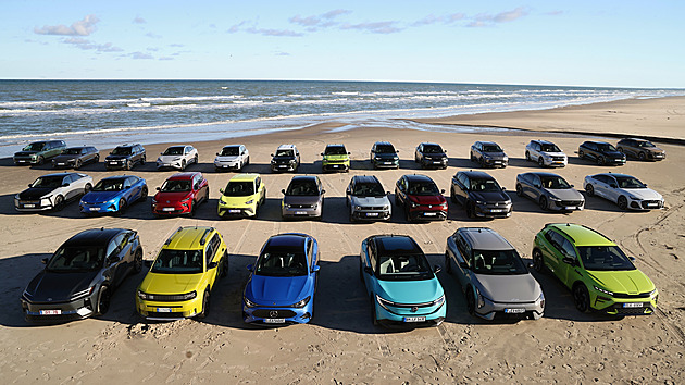 Evropa bude mít Auto roku. Zvítězí poprvé škodovka?