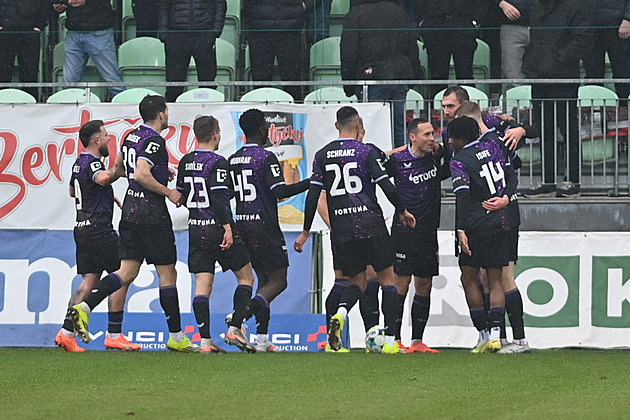 ONLINE: Karviná - Slavia 1:1, ztráta na půlce a gól, z vyrovnání se raduje Kačor