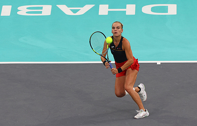 Valentová v Miami postupuje dál, Bejlek získala jediný game a utrpěla debakl