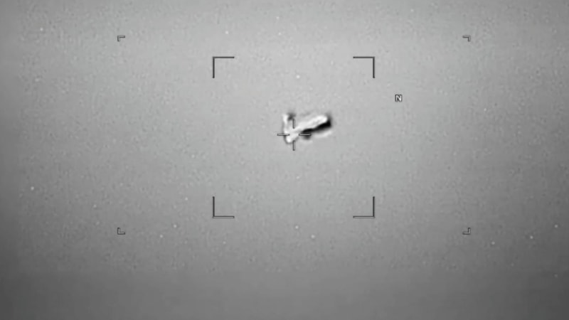 Krok, který nemá obdoby. Pentagon zveřejnil záběry UFO, ven se dostaly i tajné dokumenty