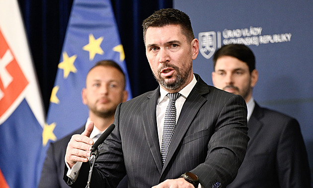 Zelenskyj miluje drogy, řekl Ficův ministr. Ohrožujete vztahy, reaguje velvyslanec