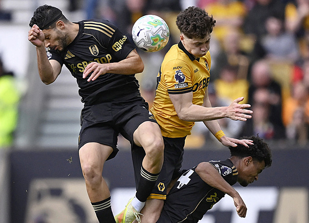 ONLINE: West Ham neúspěšně bojuje o záchranu, Wolverhampton uhrál remízu