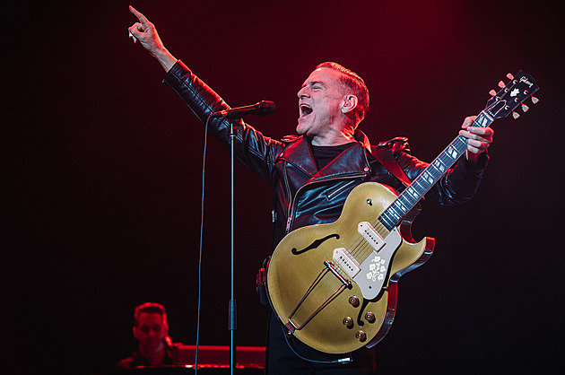 Bryan Adams v Česku překvapí, odehraje akustický koncert v divadle