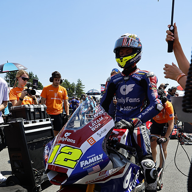 Salač zůstává věrný OnlyFans American Racing, lásce na první pohled