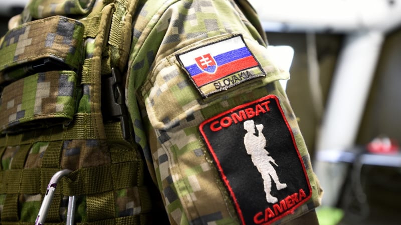 Neštěstí při běhání u Rožňavy. Vojáka Tomáše zabilo havarované auto