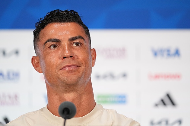 Nová kapitola, nový vzhled. Ronaldo po svatbě překvapil výraznou změnou vizáže